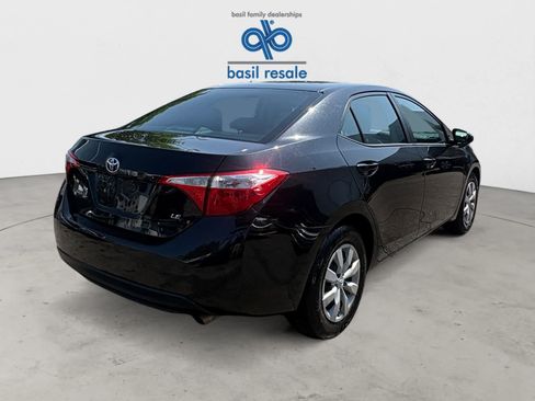 Used 2016 Toyota Corolla LE FWD image 6