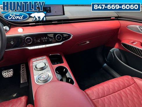 Used 2024 Genesis GV70 3.5T Sport w/ Sport Prestige Package image 21