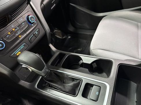 Used 2018 Ford Escape S FWD image 21