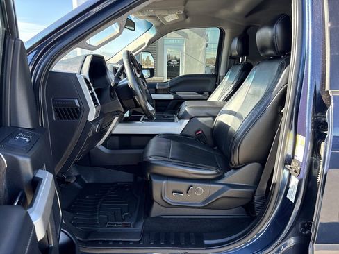 Used 2019 Ford F250 Lariat w/ Lariat Value Package image 26