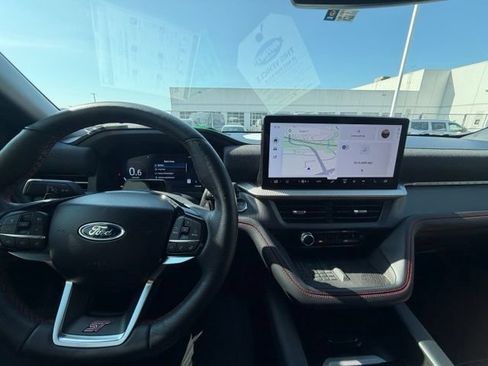 Used 2025 Ford Explorer ST w/ Sun And Sound Package AWD/4WD image 12