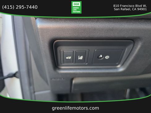 Used 2017 Land Rover Discovery Sport HSE AWD/4WD image 23