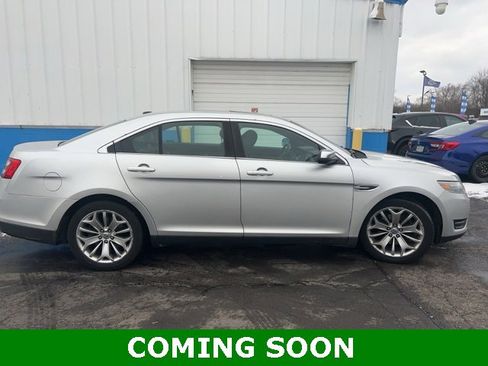 Used 2013 Ford Taurus Limited image 1