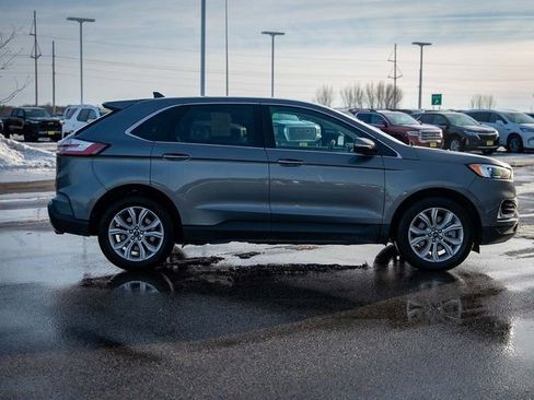 Used 2023 Ford Edge Titanium image 5