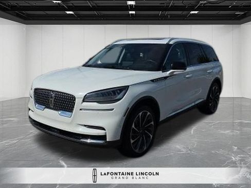 Used 2024 Lincoln Aviator Reserve w/ Equipment Group 201A AWD/4WD image 1