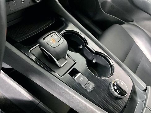 Used 2023 Nissan Rogue SV w/ SV Premium Package AWD/4WD image 17