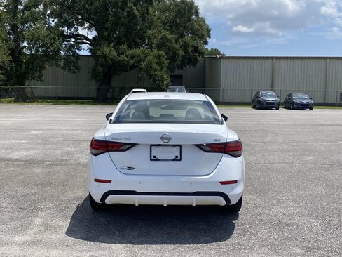 Used 2024 Nissan Sentra SV FWD image 7