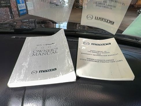 Used 2002 MAZDA MX-5 Miata image 65