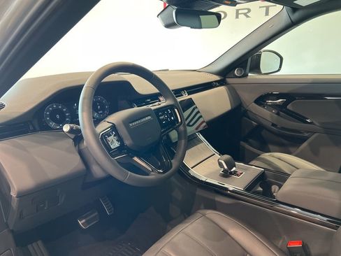 Used 2024 Land Rover Range Rover Evoque Dynamic SE image 13