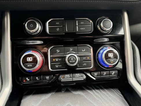 Used 2021 GMC Yukon Denali image 33