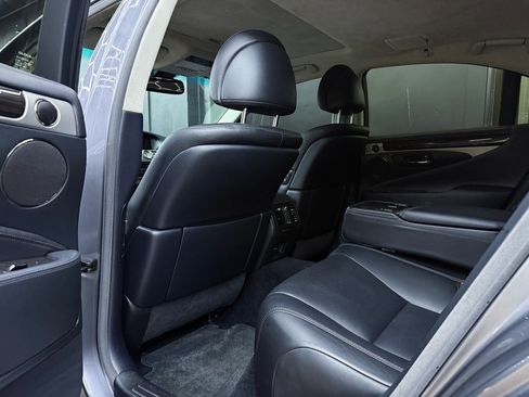 Used 2013 Lexus LS 460 460 image 20