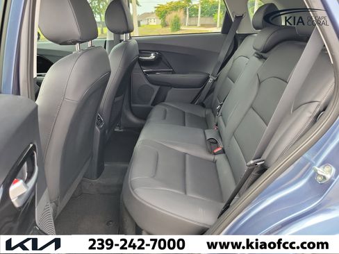 Certified 2022 Kia Niro EX Premium FWD image 12