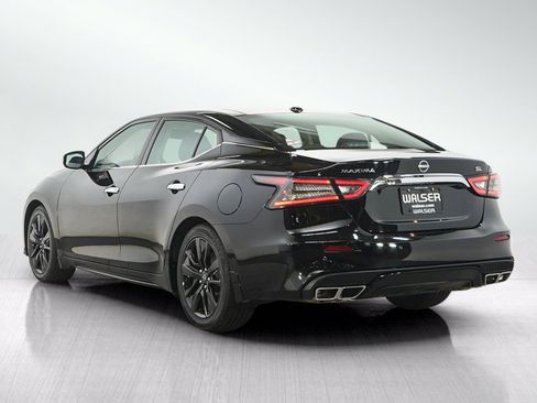 Used 2023 Nissan Maxima SL FWD image 3