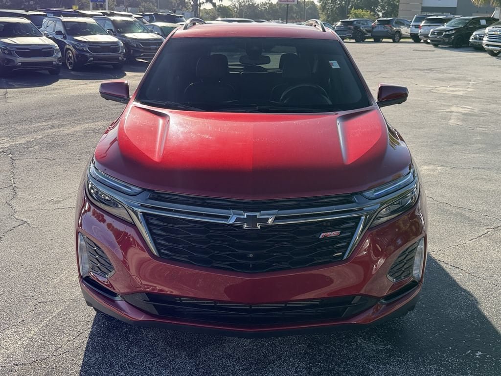 Used 2022 Chevrolet Equinox RS w/ RS Leather Package FWD image 3