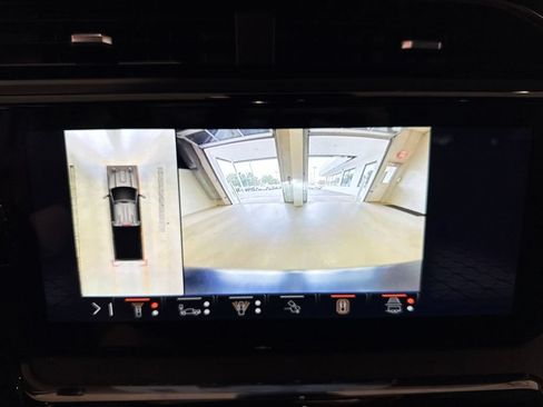 Used 2024 GMC Sierra 3500 AT4 w/ AT4 Premium Plus Package AWD/4WD image 40