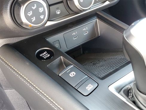 Used 2025 Nissan Kicks SV image 23