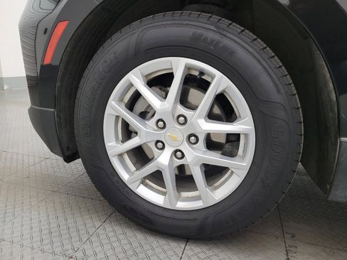 Used 2022 Chevrolet Equinox LS w/ LPO, Floor Liner Package FWD image 31