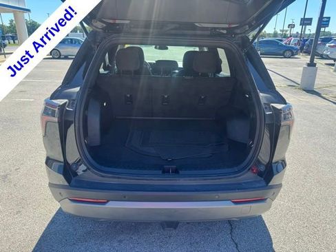 Used 2025 Chevrolet Equinox LT FWD image 5