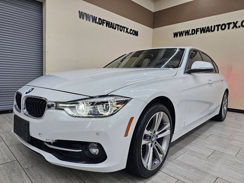 Used 2017 BMW 330i Sedan image 2