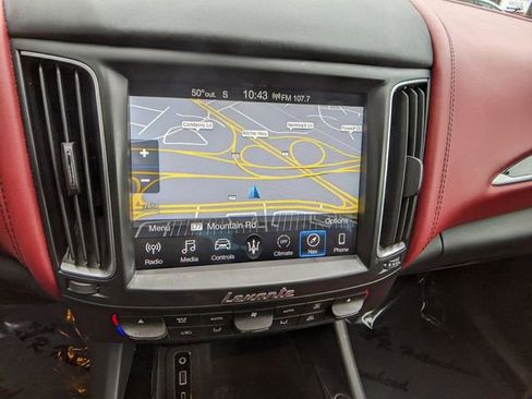 Used 2019 Maserati Levante S image 20