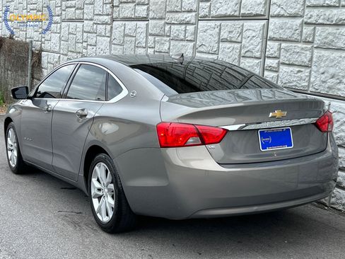 Used 2019 Chevrolet Impala LT FWD image 4