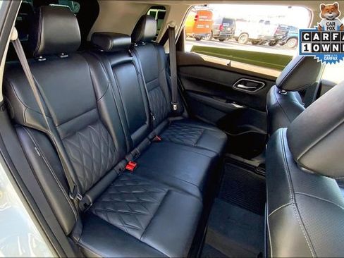 Used 2023 Nissan Rogue Platinum image 27