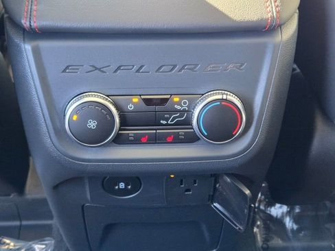 New 2026 Ford Explorer ST-Line image 18