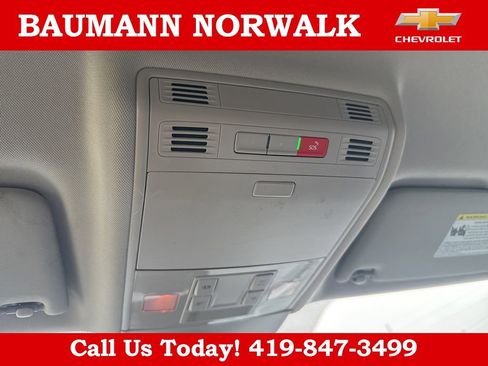 Used 2023 Volkswagen Taos SE FWD image 35