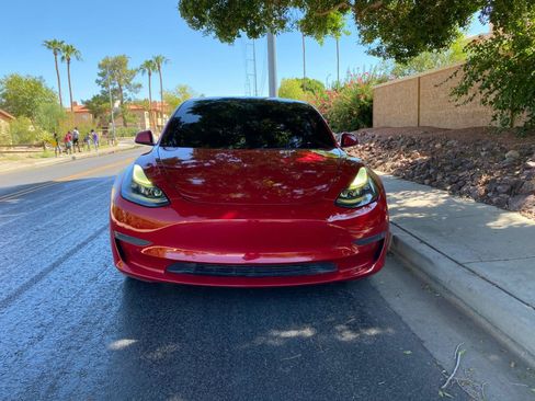 Used 2022 Tesla Model 3 RWD image 3
