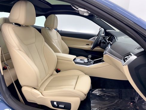 Used 2022 BMW 430i Coupe w/ Premium Package 2 RWD image 30
