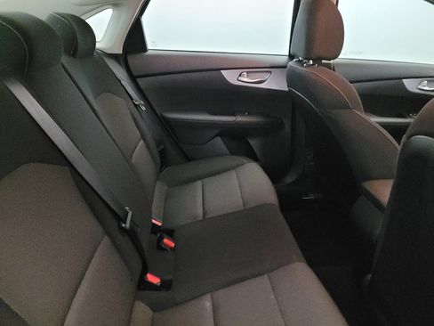 Used 2024 Kia Forte LXS FWD image 19