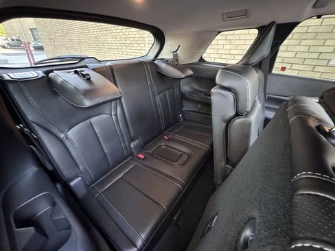 Used 2025 INFINITI QX60 Luxe image 9