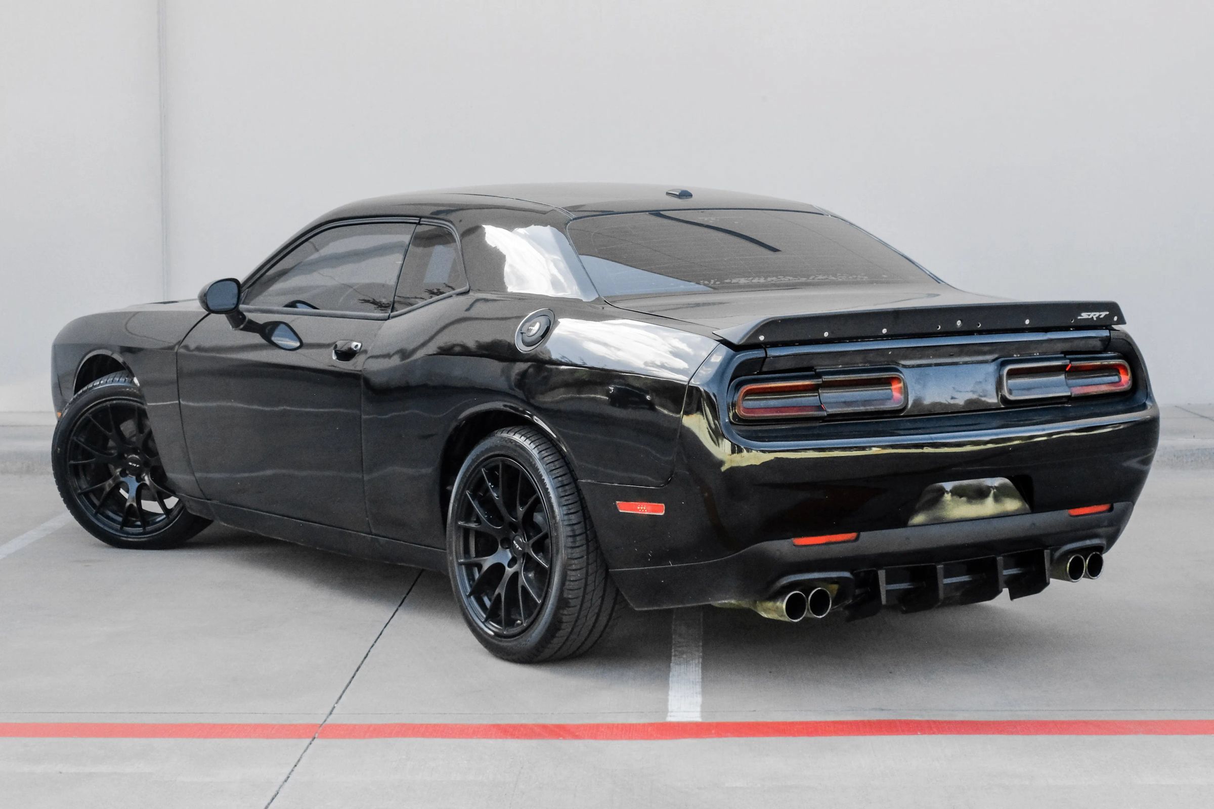 Used 2019 Dodge Challenger R/T RWD image 15