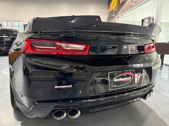 Used 2018 Chevrolet Camaro ZL1 RWD image 40