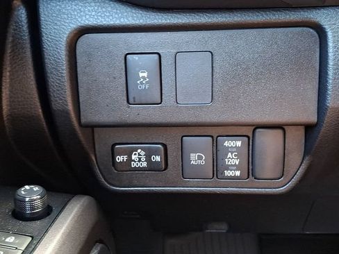 Certified 2020 Toyota Tacoma TRD Sport AWD/4WD image 24