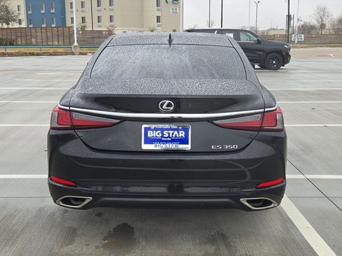 Used 2024 Lexus ES 350 w/ Premium Package image 5