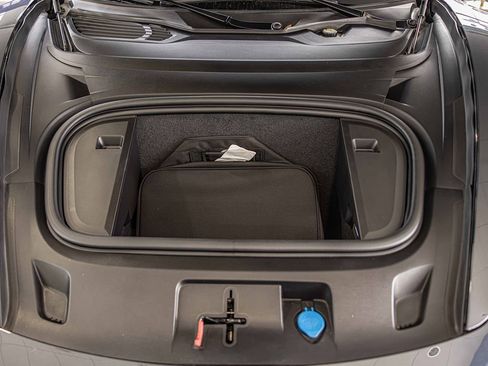 Used 2022 Porsche Taycan GTS image 6