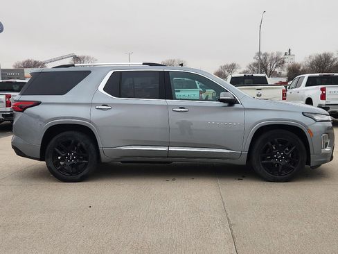 Used 2023 Chevrolet Traverse Premier w/ LPO, Floor Liner Package image 5