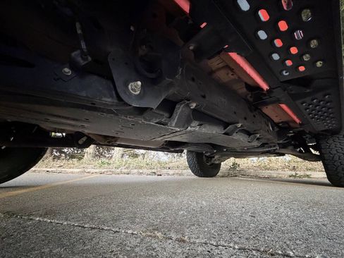 Used 2022 Ford Bronco Raptor image 25