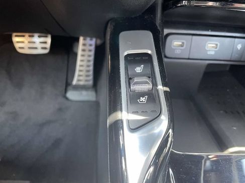 Certified 2023 Kia Sorento SX AWD/4WD image 35