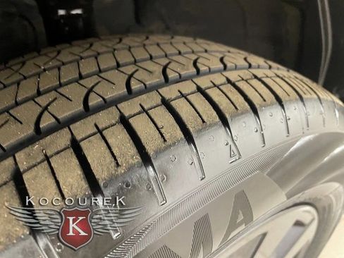 Used 2025 Subaru Outback Onyx Edition image 8