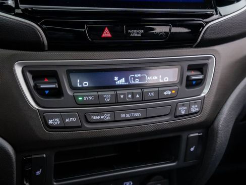 Used 2025 Honda Ridgeline TrailSport image 27