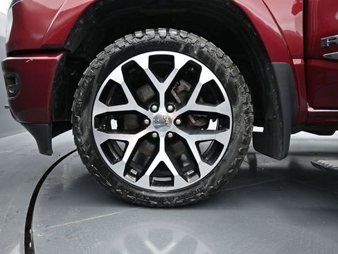 Used 2019 RAM 1500 Limited AWD/4WD image 28
