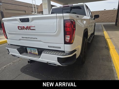 Used 2022 GMC Sierra 1500 Elevation w/ Preferred Package AWD/4WD image 4