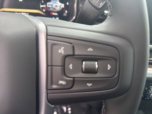 New 2026 GMC Sierra 1500 SLE w/ Preferred Package image 18