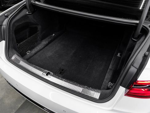 Used 2022 Audi A8 L 3.0T w/ Luxury Package image 65