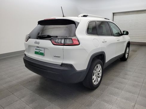 Used 2019 Jeep Cherokee Latitude w/ Popular Appearance Group image 9