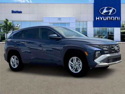 New 2026 Hyundai Tucson SE image 10