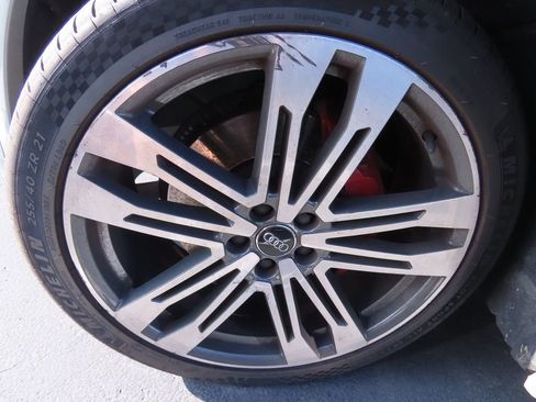 Used 2020 Audi SQ5 Premium Plus image 15