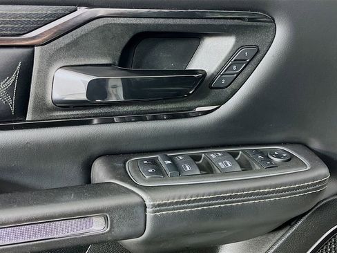 Used 2022 RAM 1500 Limited w/ Body-Colour Bumper Group AWD/4WD image 26